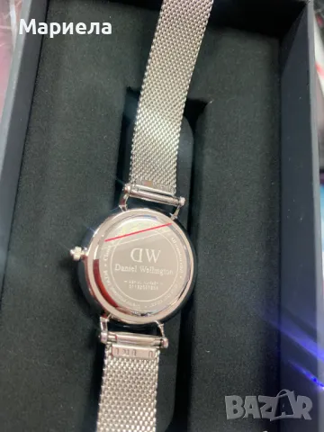 Часовник Daniel Wellington Mesh с аналогов бял циферблат-Dw00100305, снимка 6 - Дамски - 47060819