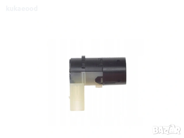 Сензор за парктроник VW Passat B5.5, снимка 3 - Аксесоари и консумативи - 54135724