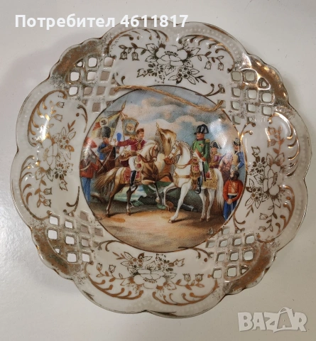 Декоративна чиния за стена , снимка 2 - Антикварни и старинни предмети - 53872104