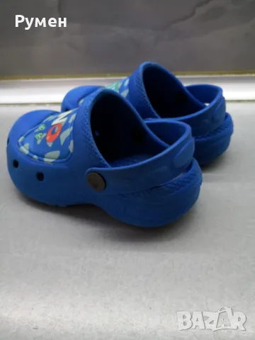 Детски кроксове и пантофи, снимка 8 - Детски сандали и чехли - 50337455