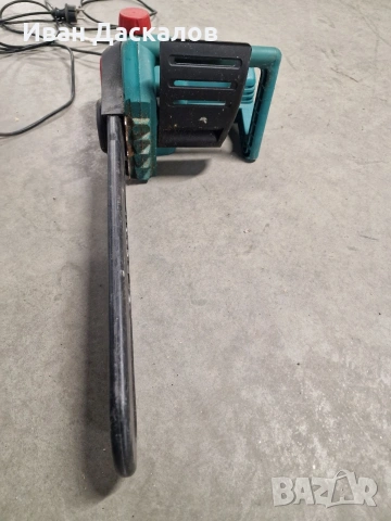 Електрически трион Bosh, снимка 4 - Моторни триони/резачки - 53759863