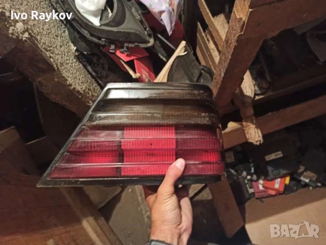 Заден ляв и десен стоп за Mercedes W124