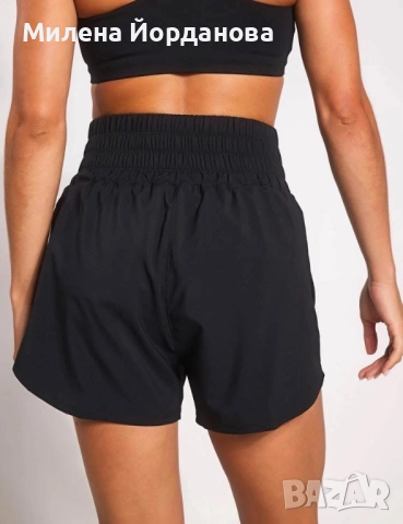 Къси панталонки Nike , снимка 5 - Къси панталони и бермуди - 52324076
