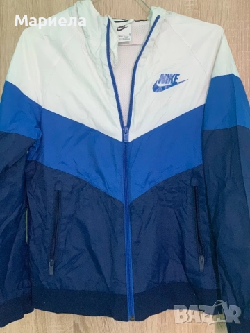 Продавам лот от екипировка за тенис