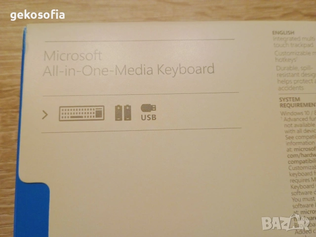 Майкрософт безжична клавиатура с тъч пад