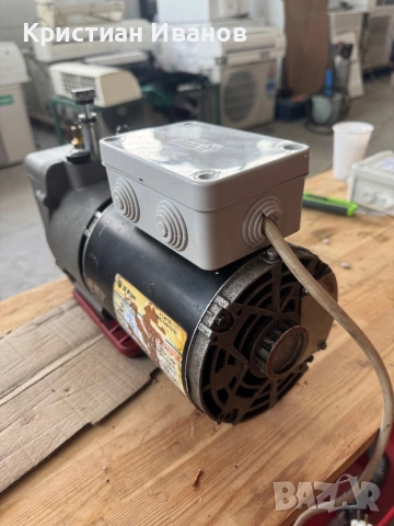 Вакум помпа RobinAir, снимка 5 - Други инструменти - 53891553