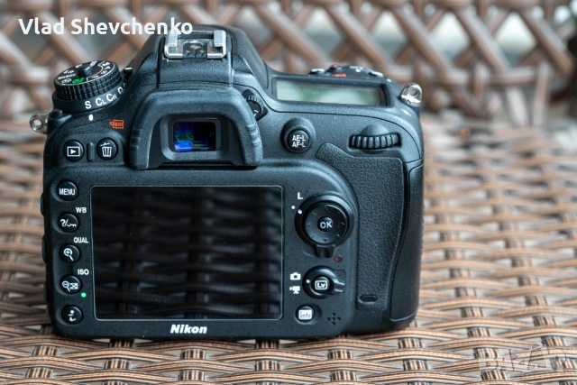 Nikon D7200 body, снимка 2 - Фотоапарати - 54091390