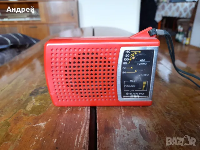 Старо радио,радиоприемник SANYO #6, снимка 2 - Антикварни и старинни предмети - 49753381