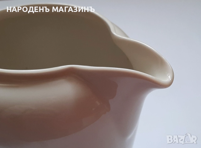 LANGENTHAL - Швейцарска порцеланова кана за вино вода сокове и друго порцелан , снимка 10 - Други ценни предмети - 52914537