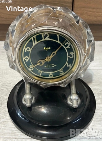 Съветски кристален часовник Маяк 