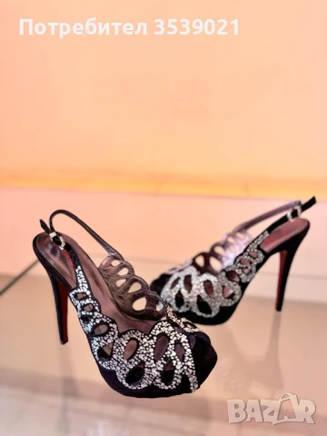 Чисто нови високи токчета размери 38,39