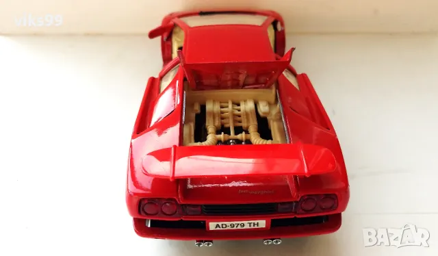 Bburago Lamborghini Diablo 1990 1:24 MADE IN ITALY, снимка 3 - Колекции - 48194496