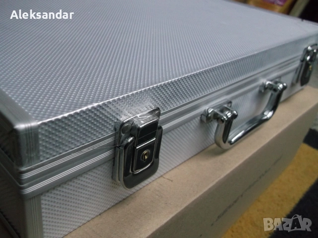 Алуминиеви куфарчета за нумизмати, снимка 10 - Нумизматика и бонистика - 53858118