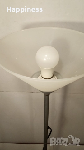 Висока Лампа - 156 см / Е27 нова LED крушка, снимка 2 - Настолни лампи - 52858917