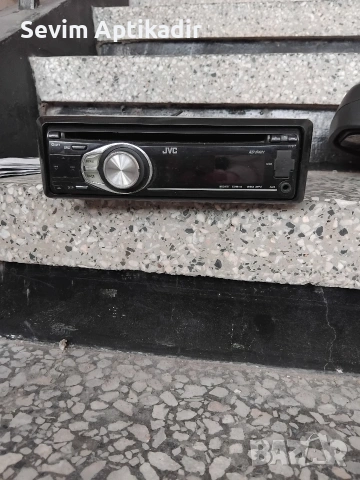 Автомобилен радио плейър JVC 