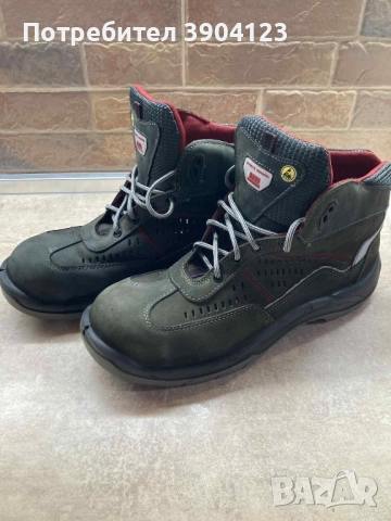 Работни обувки Steytz Secura 45 номер нови, снимка 2 - Други - 52759073