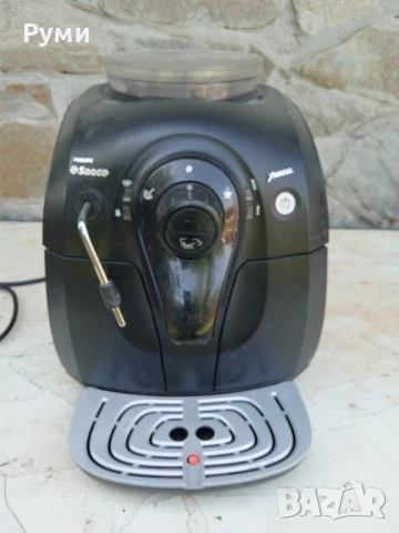 Продавам косачка робот , снимка 3 - Градинска техника - 51234624