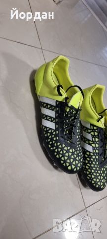 Бутонки Adidas , снимка 1 - Футбол - 46420302