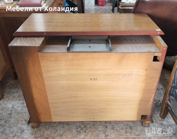 дъбов шкаф за телевизор, снимка 8 - Шкафове - 54226144