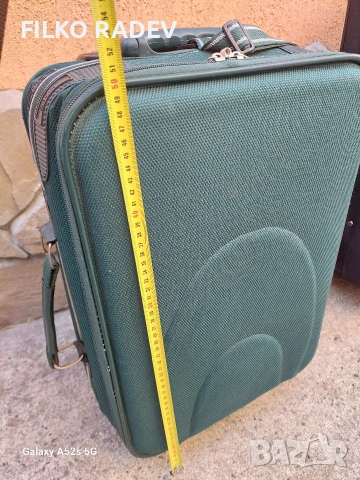 Куфари с колелца в добро състояние!, снимка 5 - Куфари - 53092881