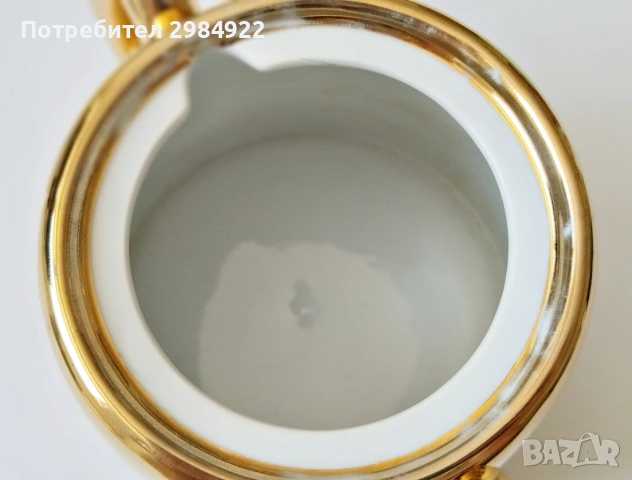 Порцеланов чайник Gold Royal Worcester форма 9 Размер 6 Произведен в Англия, снимка 6 - Антикварни и старинни предмети - 53440678