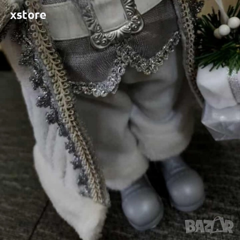 Дядо Коледа в сребристо – празнична фигура, която носи магия и уют у дома (50 / 70 см), снимка 9 - Декорация за дома - 52728168