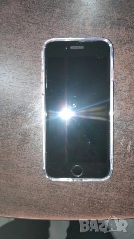 iPhone SE Red Product 64gb !!ПЕРФЕКТЕН!!, снимка 3 - Apple iPhone - 53179499