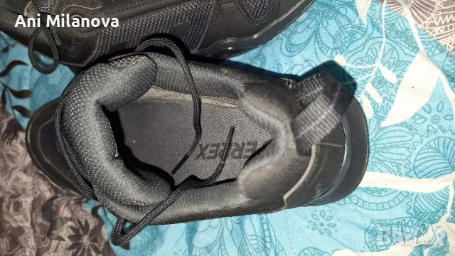 Маратонки Adidas Gore tex , снимка 3 - Спортни обувки - 48837043