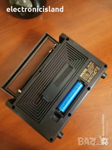 Качествено Ретро преносимо радио UMUTOO MG001 USB, TF карта и AUX, AM/FM/SW ленти, LED дисплей, снимка 11 - Радиокасетофони, транзистори - 51990342