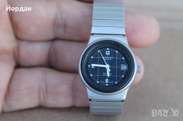 Швейцарски дамски часовник ''Stunt Sikurr Breitling''