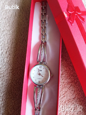 Дамски часовник , снимка 2 - Дамски - 53971227