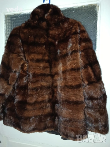Страхотно късо палто от норка размер L/XL, снимка 5 - Палта, манта - 53222166