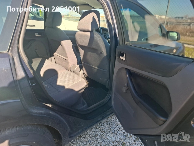 Форд Фокус 1.6 Бензин, снимка 10 - Автомобили и джипове - 53256678