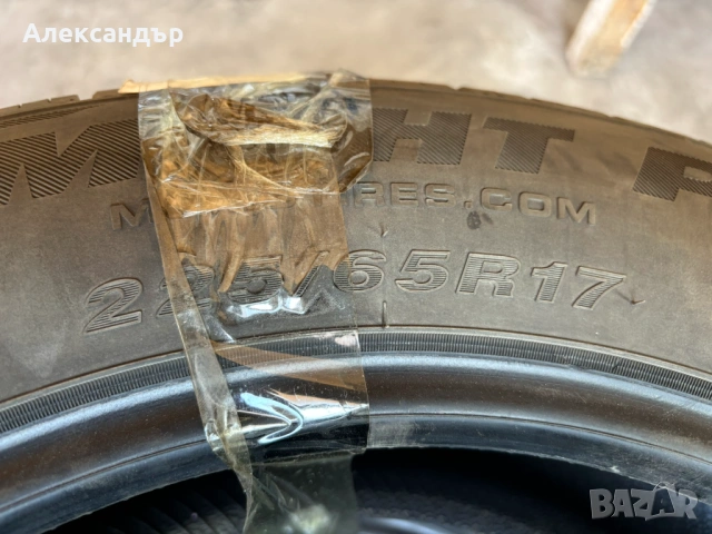Всесезонни гуми МОМО 225/65/17 - 7 м.м., снимка 2 - Гуми и джанти - 54133955