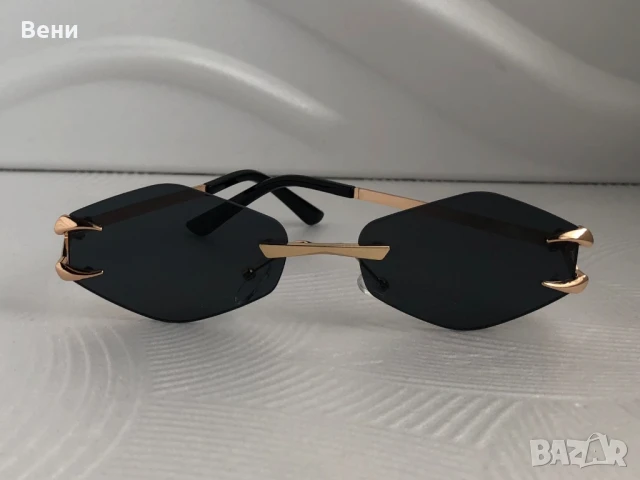 Топ модел дамски слънчеви очила , снимка 12 - Слънчеви и диоптрични очила - 50944782