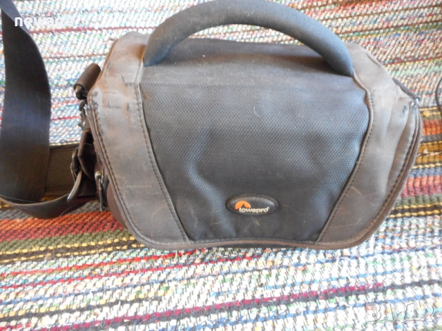 НОВ Canon EOS 700D с 3 обектива, статив и приклад, снимка 9 - Фотоапарати - 52771961