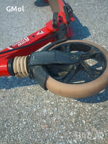 Тротинетка Oxelo Mid9, снимка 3 - Скутери и тротинетки - 52560985