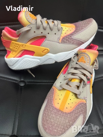 Кецове Nike Wmns Air Huarache Run