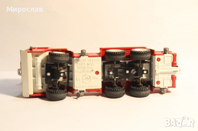 1:55?? SIKU КАМИОН ПОЖАРНА КРАН КОЛИЧКА МОДЕЛ, снимка 7 - Колекции - 53181056