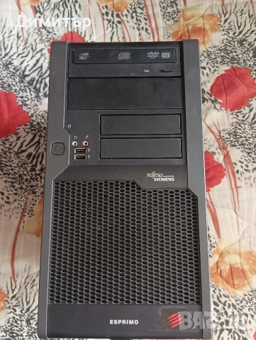 Продавам компютър Fujitsu Esprimo на символична цена