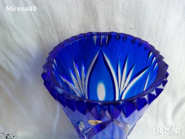 Българска ваза - син кристал - нова !, снимка 3 - Вази - 54152057