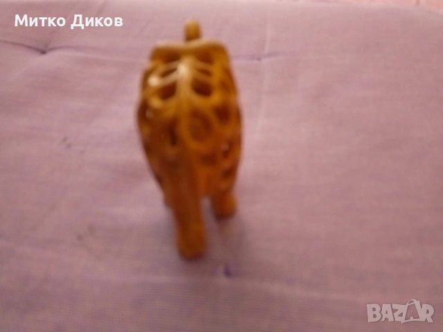 Малко дървено слонче финна изработка чаено дърво- вътре има и друго малко слонче, снимка 4 - Декорация за дома - 54192014