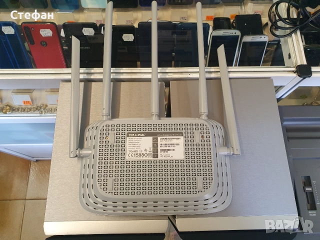 Рутер TP-Link Archer C60 В отлично техническо и визуално състояние. С кабел и адаптер., снимка 9 - Рутери - 51963149