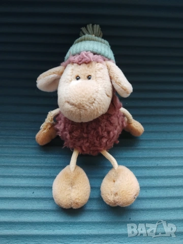 Плюшена Овчица 