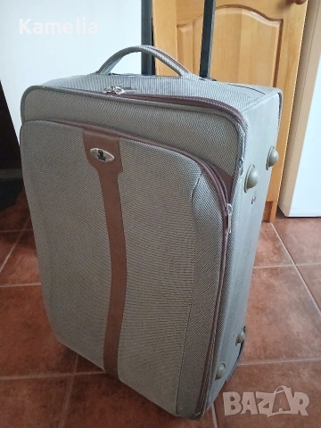 Куфар на колелца , снимка 5 - Куфари - 53889004