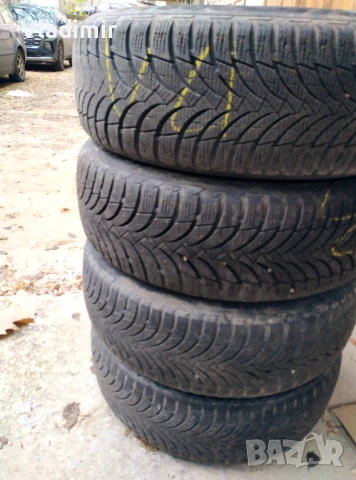 215 60 16 гуми Nexen  2бр, снимка 4 - Гуми и джанти - 53827581