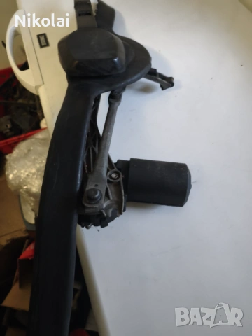 Механизъм чистачка Мерцедес 124, снимка 3 - Части - 53411878