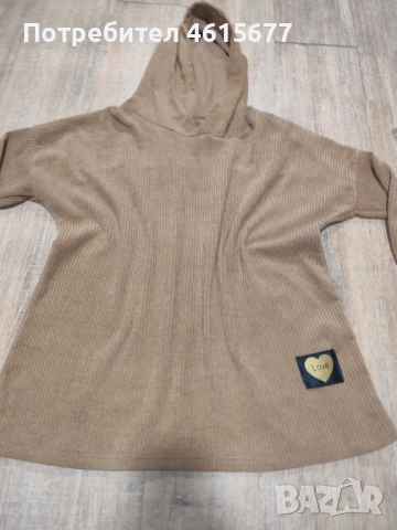 нова блузка с качулка 