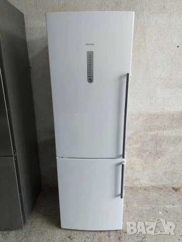 Хладилник с фризер Siemens A+++