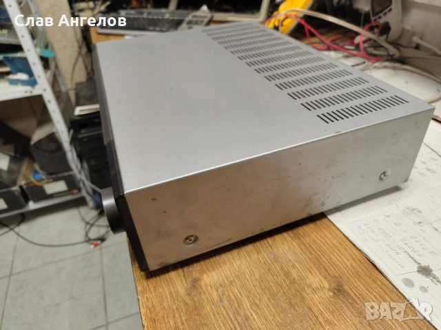 Продавам усилвател Grundig V 7200 и CD Sony CDP 590, снимка 6 - Ресийвъри, усилватели, смесителни пултове - 52497141